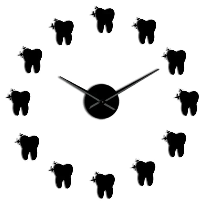 SOREAS - Modern Wall Clock with Dental Mirror Effect